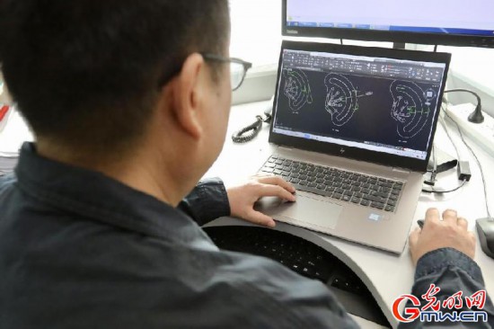 【中国梦·大国工匠篇】宰红斌:27年守正创新 炼成电网运检“扫地僧”